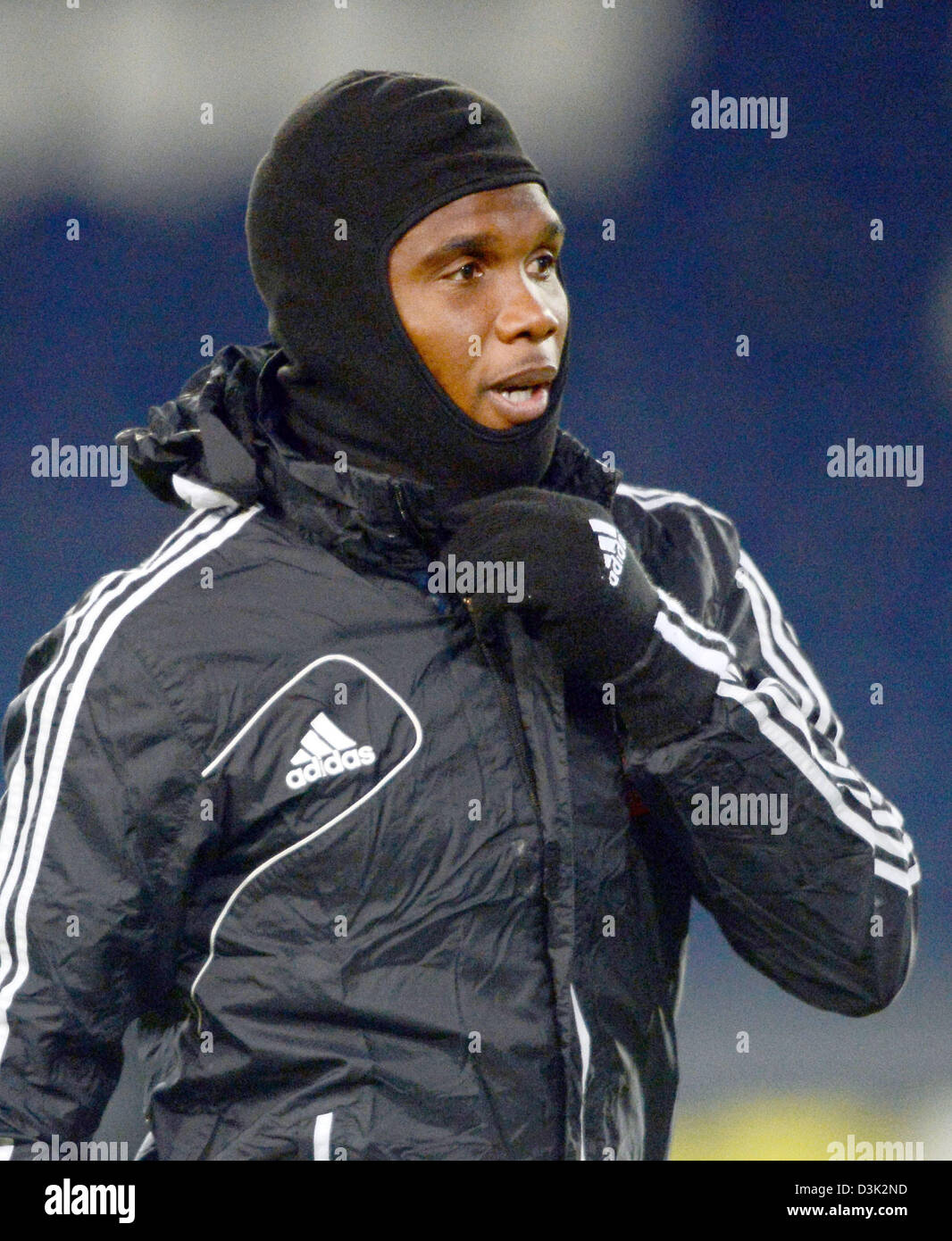 Player of soccer club FC Anzhi Makhachkala, Samuel Eto'o, takes part in a training session for the Europa League soccer match between Hannover 96 at AWD Arena in Hanover, Germany, 20 February 2013. Hannover 96 will play Anzhi Makhachkala on 21 February 2013. Photo: PETER STEFFEN Stock Photo