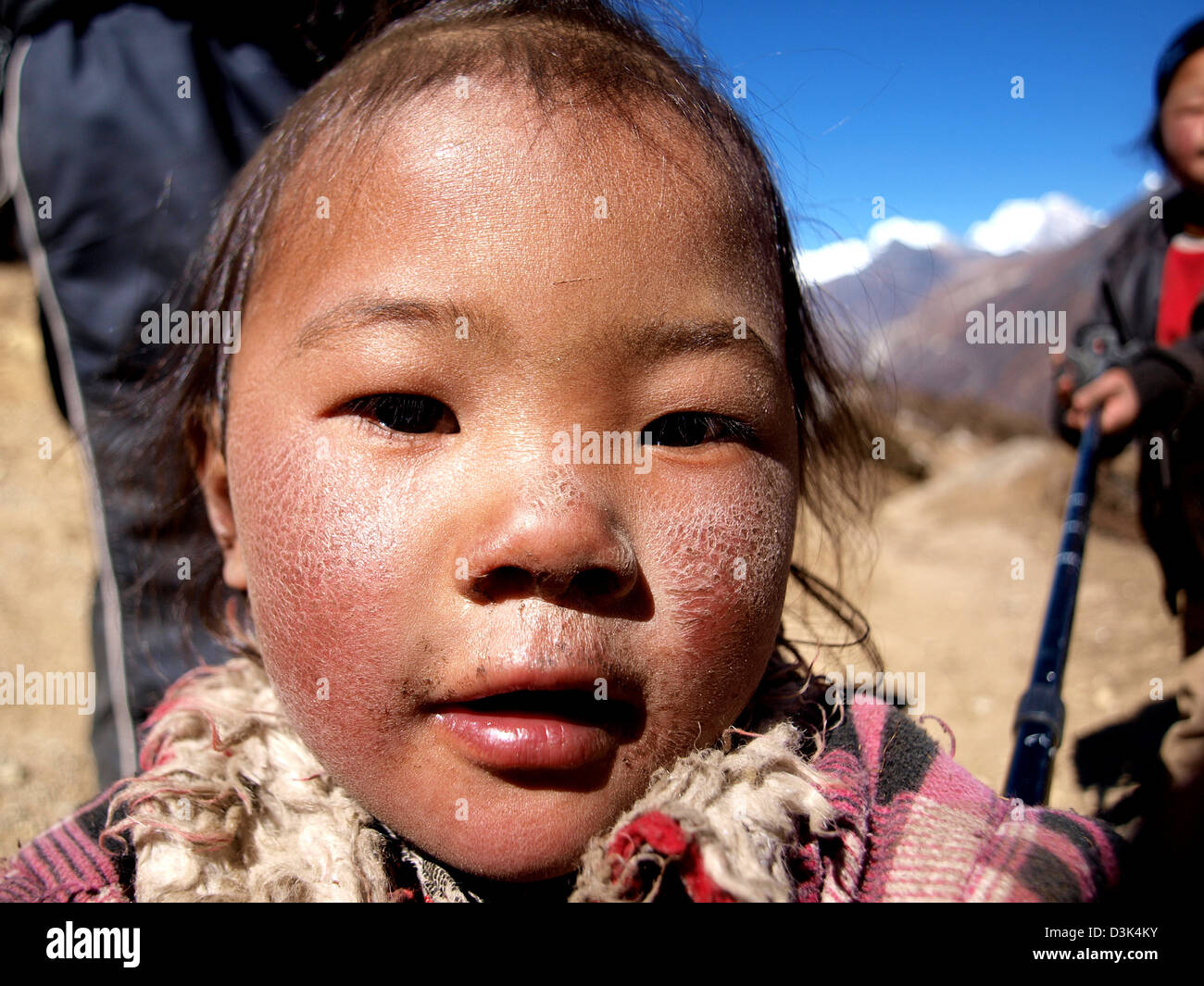 Young Nepalese Sherpa girl, Solukhumbu District, Himalaya, Everest