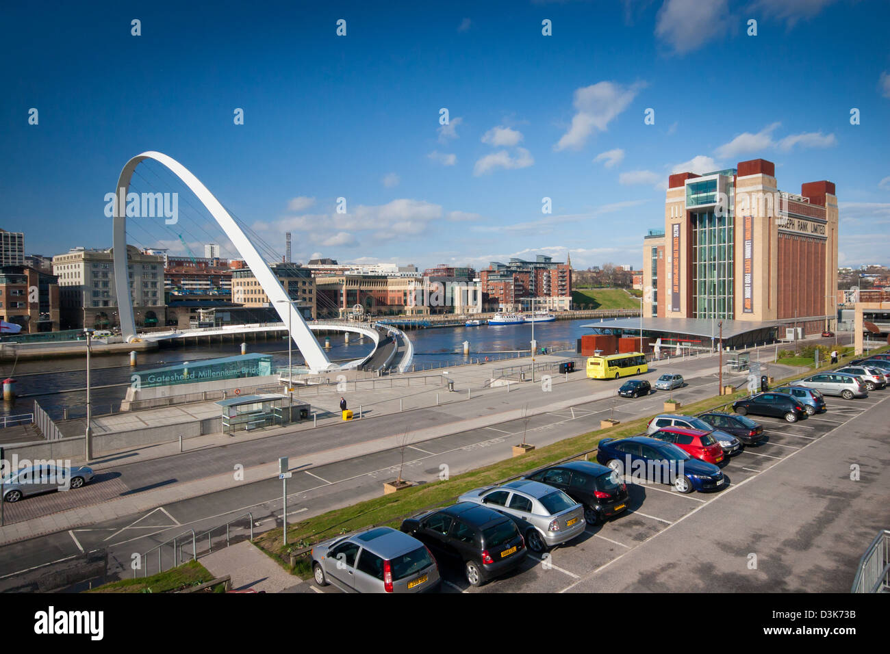 The Baltic Centre for Contemporary Art and The Millennium Bridge at Gateshead Quays Stock Photo