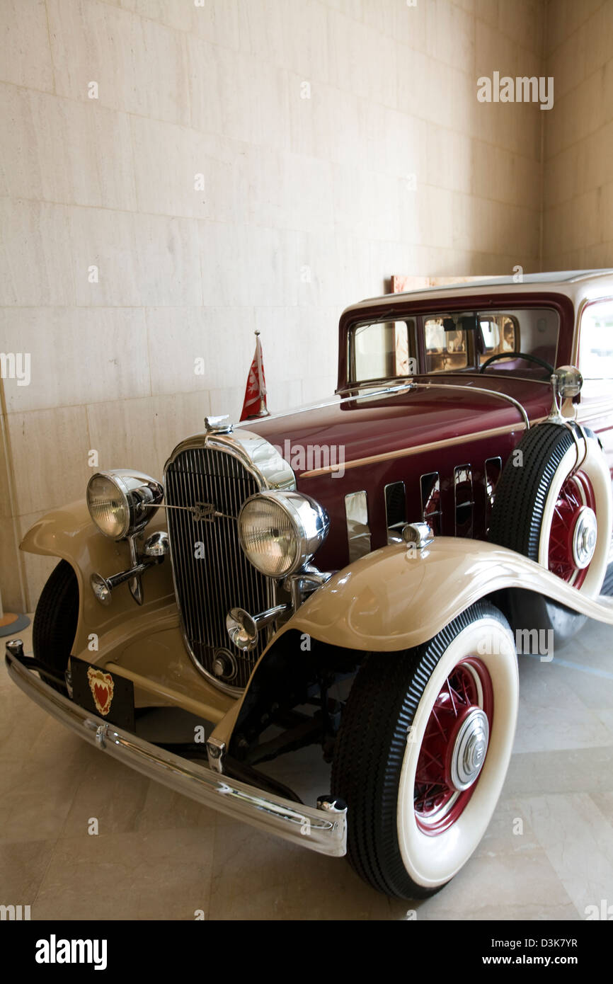 1932 Buick on display at the Bahrain National Museum, Manama, Bahrain Stock Photo