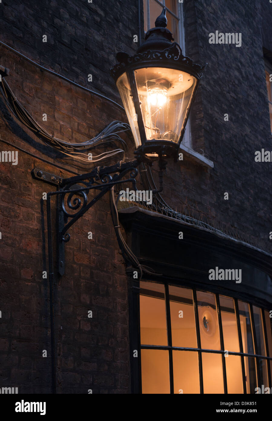 Wall mounted gas lamps hi-res stock photography and images - Alamy