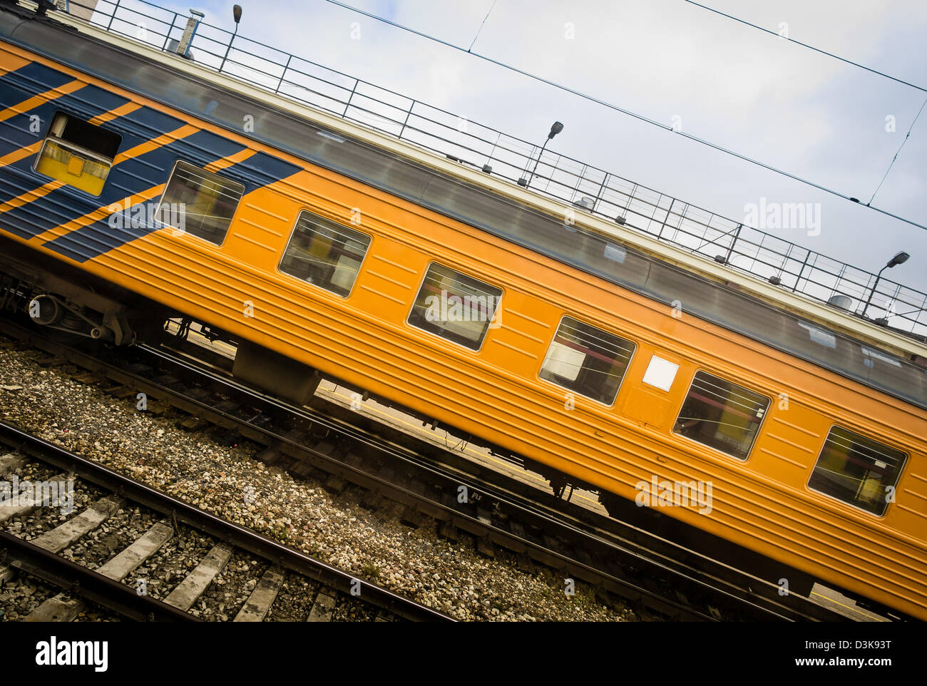 Car train station hires stock photography and images Alamy