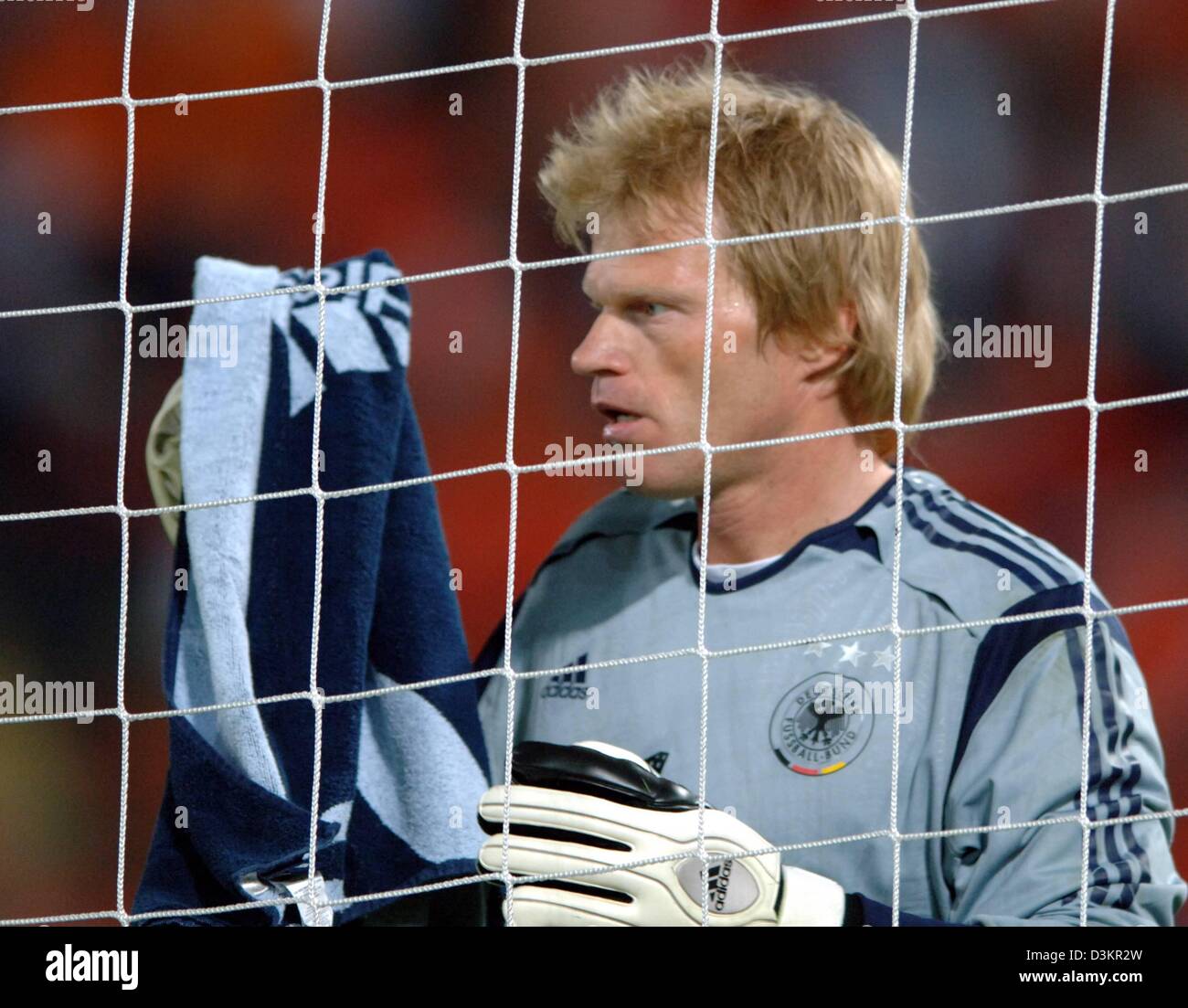 (dpa) - The picture shows the Goalkeeper of the German national soccer team Oliver Kahn after the friendly match Netherlands vs Germany at the 'De Kuip' stadium in Rotterdam, Netherlands, 17 August 2005. The game ended in a 2-2 draw. Photo: Bernd Weissbrod Stock Photo