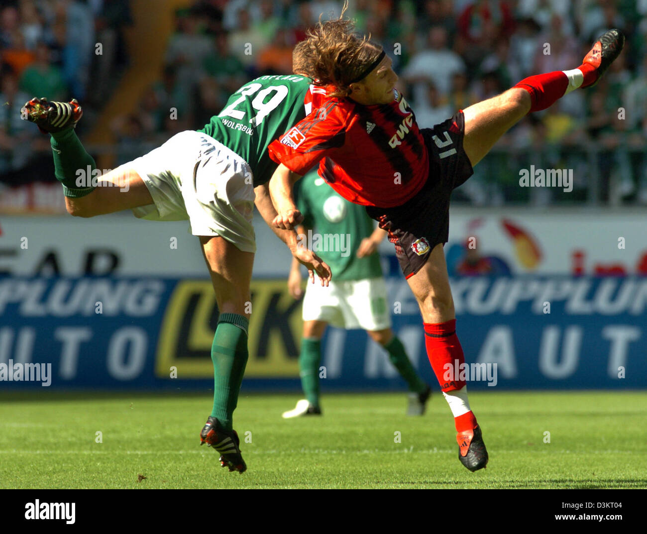 Sports spo soccer male gesture jumping germany hi-res stock photography ...