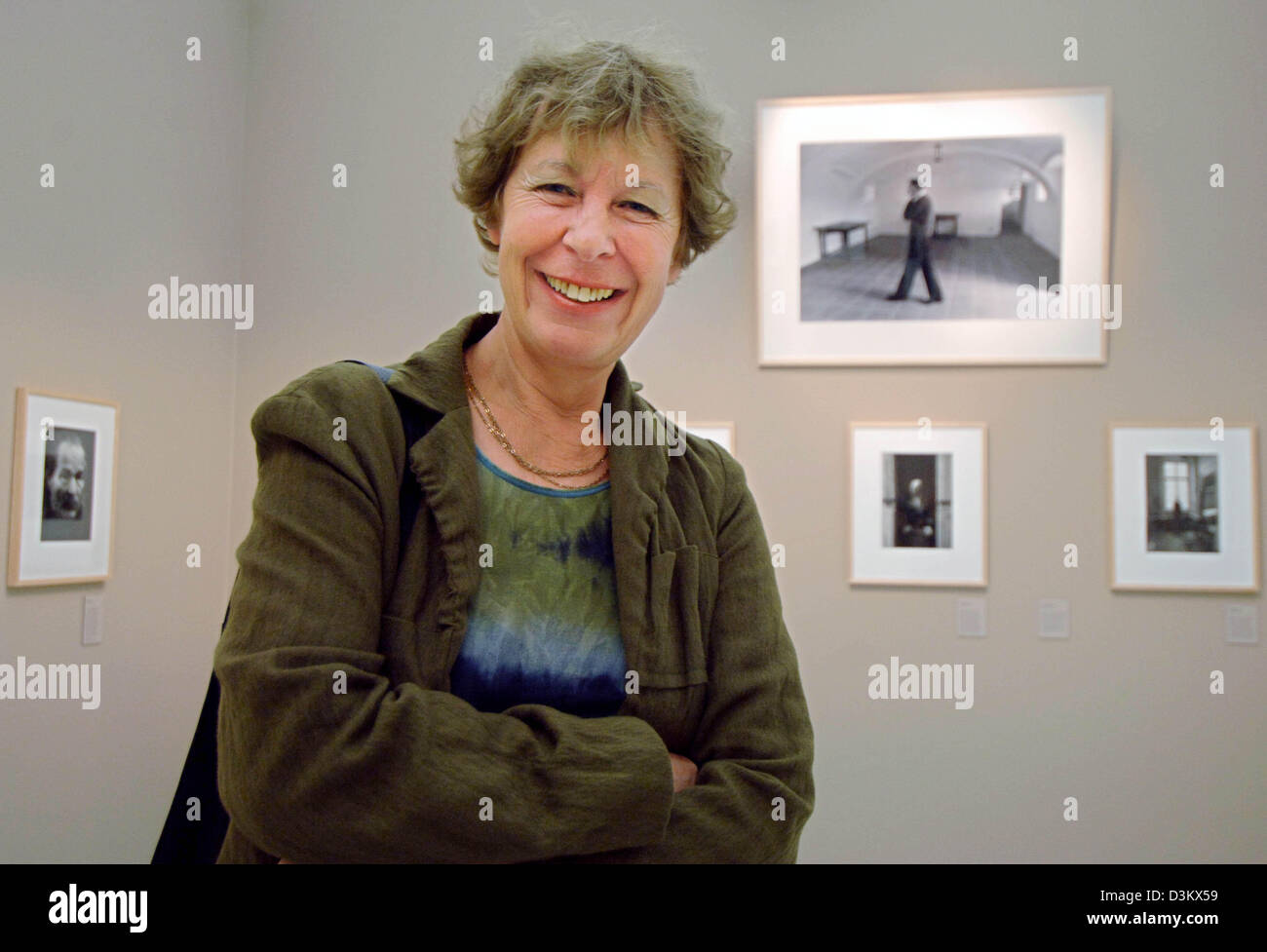 (dpa) - Photographer Barbara Klemm poses in her exhibition in the House of Photography in Hamburg, Germany, 20 September 2005. Seventy portraits of celebrities photographed by Klemm in a unsual manner are featured in the exhibition running from 21 September 2005 to 8 January 2006 in the Deichtorhalls in Hamburg. Photo: Maurizio Gambarini Stock Photo