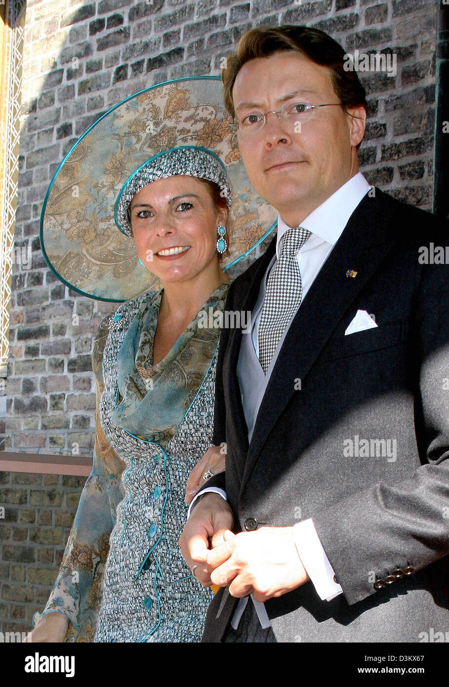 dpa) - Princess Laurentien and Prince Constantijn of the Netherlands arrive  for the opening of the parliamentary year in the Haag, Netherlands, 20  September 2005. Foto: Albert Nieboer (NETHERLANDS OUT Stock Photo - Alamy, image size:909x1390