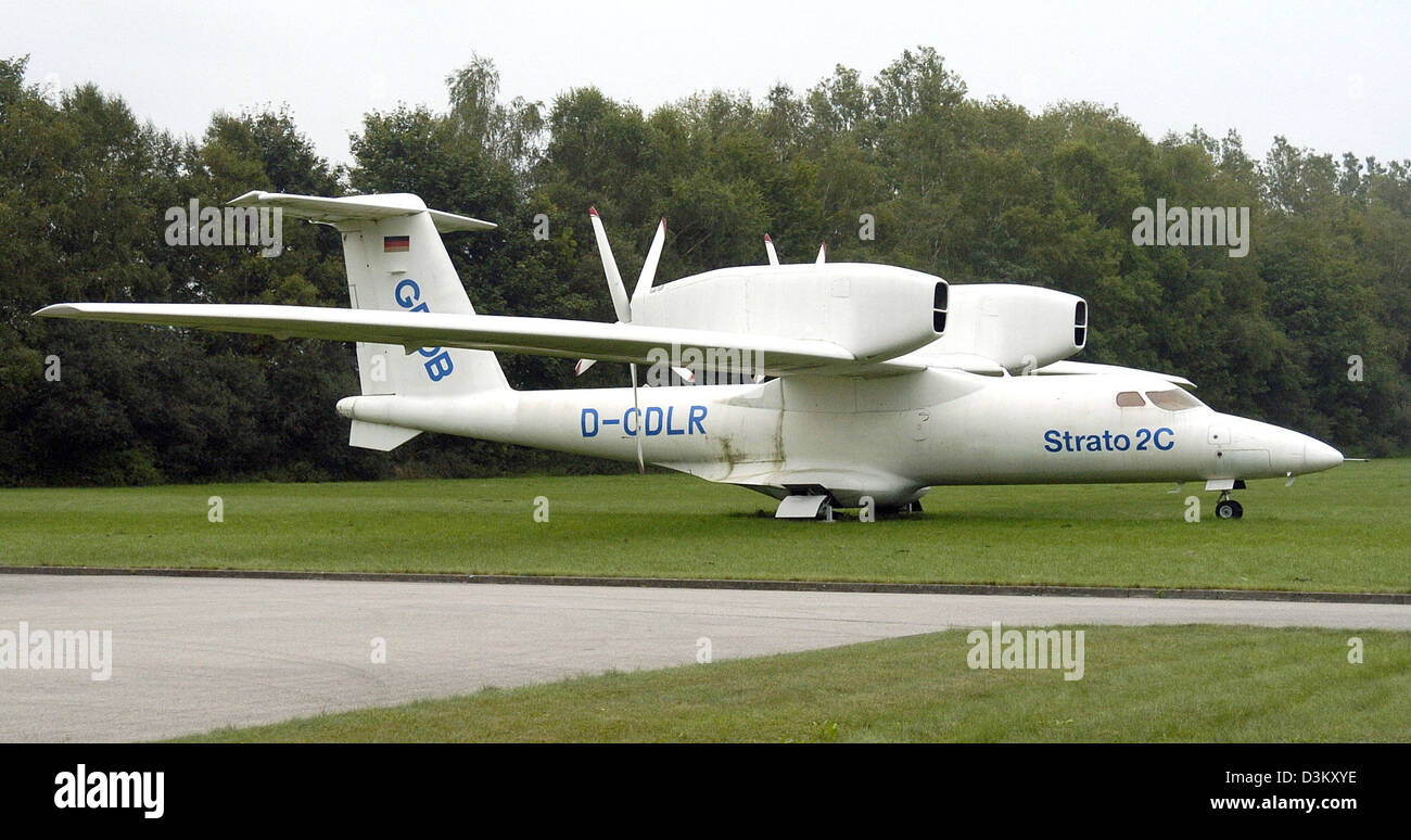 (dpa) - The picture shows a Grob Stratos C2 aircraft from Grob ...