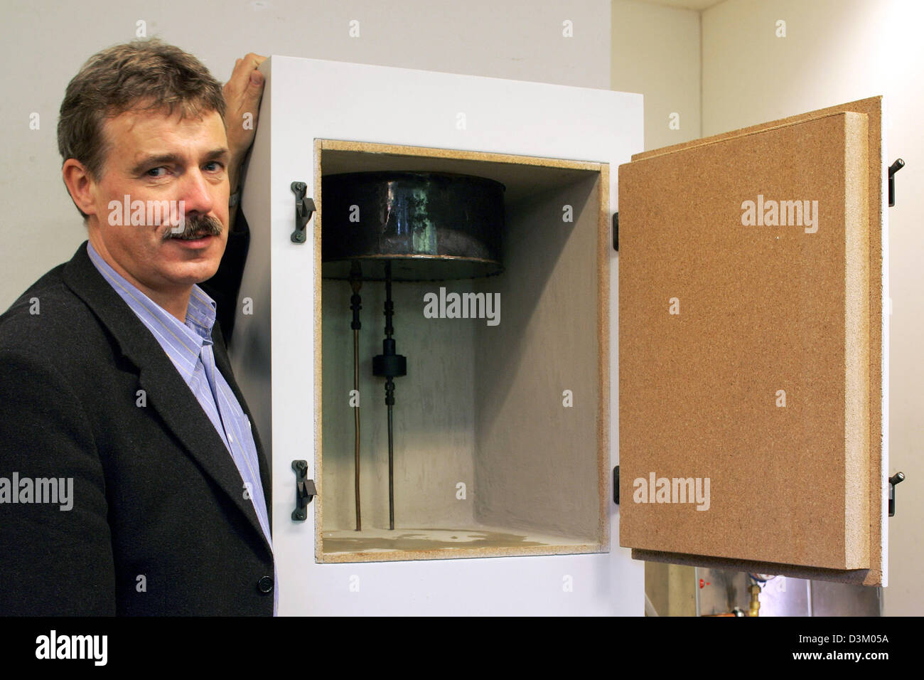 Einstein refrigerator hires stock photography and images Alamy