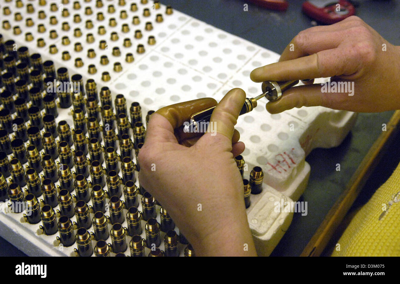 (dpa) An employee of the writing instruments manufacturer 'Montblanc