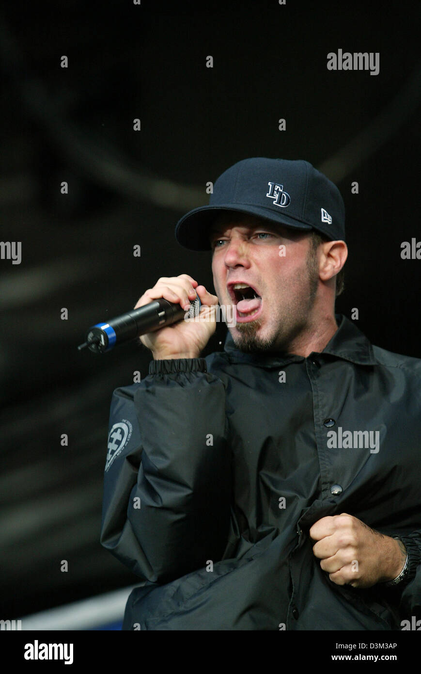 (dpa files) Fred Durst, lead singer of the US heavy metal band Limp
