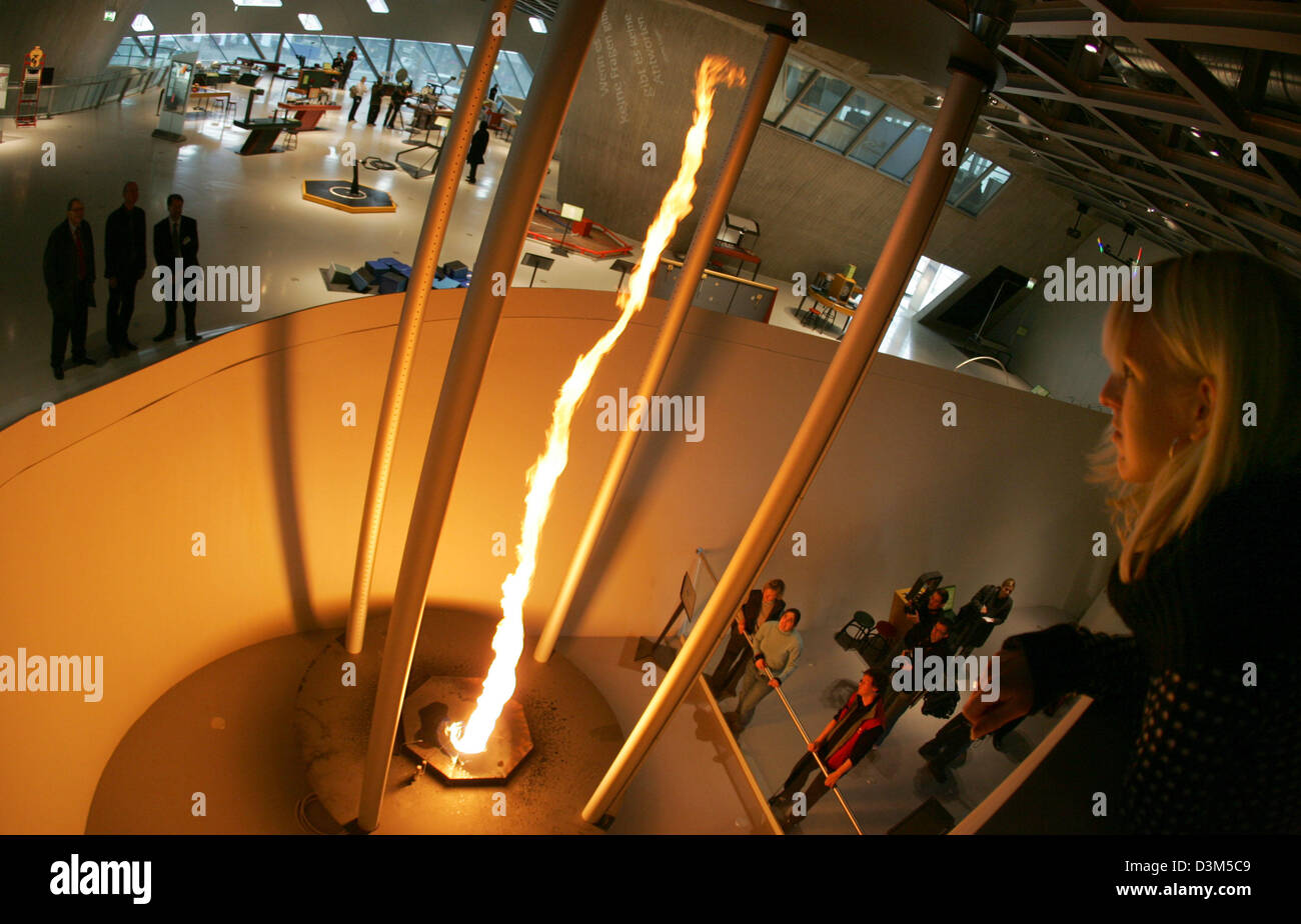 Zaha hadid wolfsburg hires stock photography and images Alamy