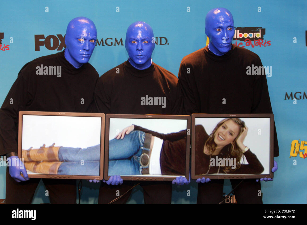 (dpa) - Members of the 'Blue Man Group' hold screens showing Jessica Alba during the Billboard Music Awards 2005 show at the MGM Grand Hotel in Las Vegas, USA, 06 December 2005. Photo: Hubert Boesl Stock Photo