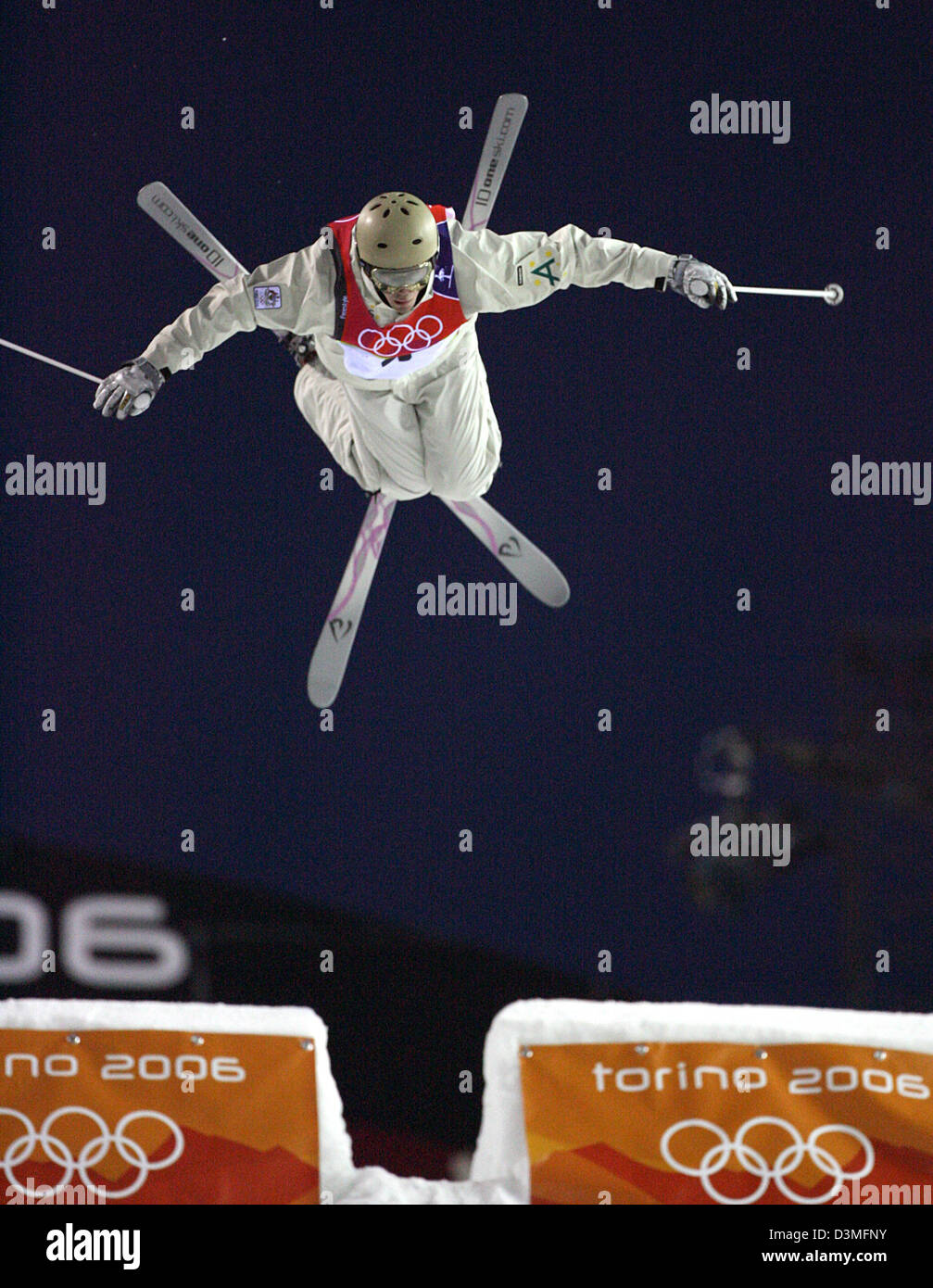 Australian Freestyler Dale Begg-Smith jumps on the mogul slope at the Olympic Men's mogul competition in Sauze d'Oulx, Italy, 15 February 2006. Dawson won the gold medal in the Men's Mogul competition at the XX Olympic Winter Games in Turin. Photo: Martin Schutt Stock Photo
