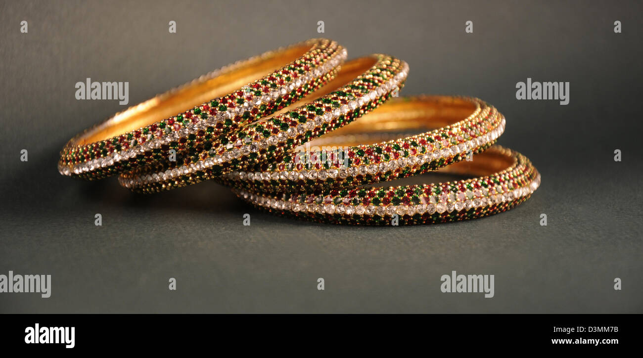 Gold bangles hi-res stock photography and images - Alamy
