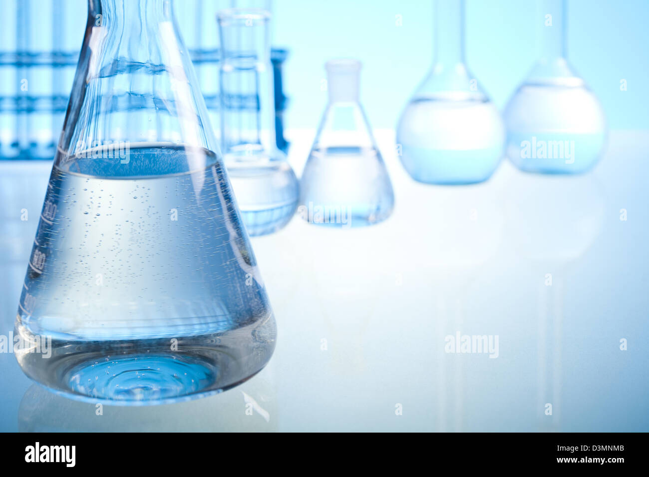 Chemical Laboratory Glassware Equipment Stock Photo - Alamy