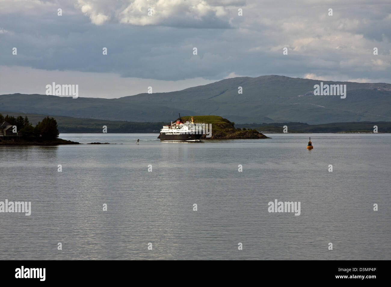 Oban, Scotland, The Caledonian MacBrayne ferry Isle of Mull, rounds the Isle of Kerrera and