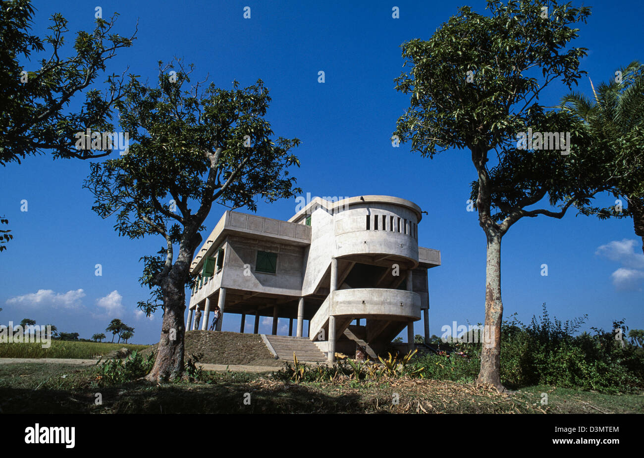 Multi-purpose Cyclone shelter, Sandwip Island, Bay of Bengal. Bangladesh Stock Photo