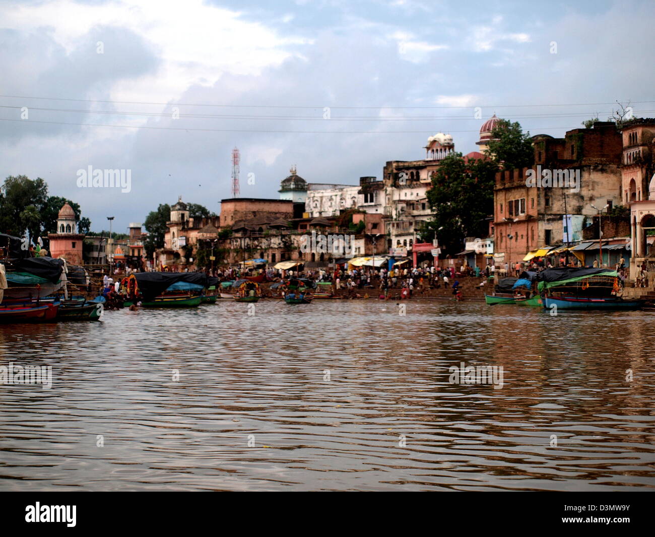 Boats on the Mandakini river in Chitrakoot (Chitrakuta), India Stock Photo