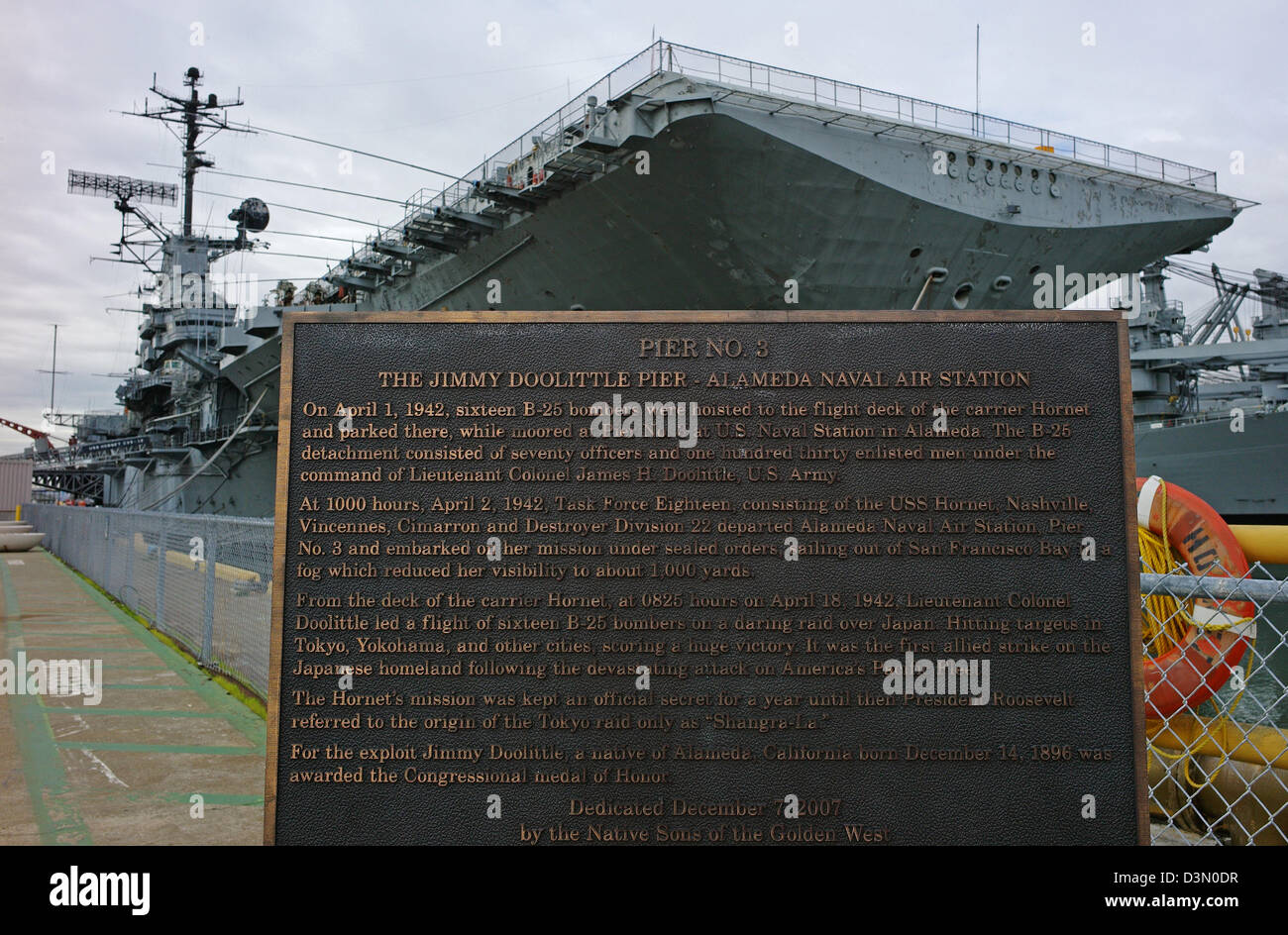 USS Hornet berthed at Jimmy Doolittle Pier 3 Stock Photo