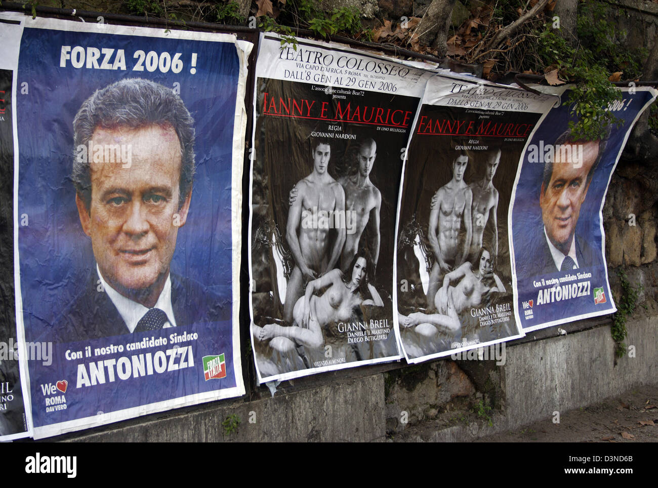 Election posters of government coalition party Forza Italia featuring their candidate Alfredo Antoniozzi in Rome, Italy, 08 January 2006. Italians will vote for a new parliament in the elections on 09 April 2006. Foto: Lars Halbauer Stock Photo