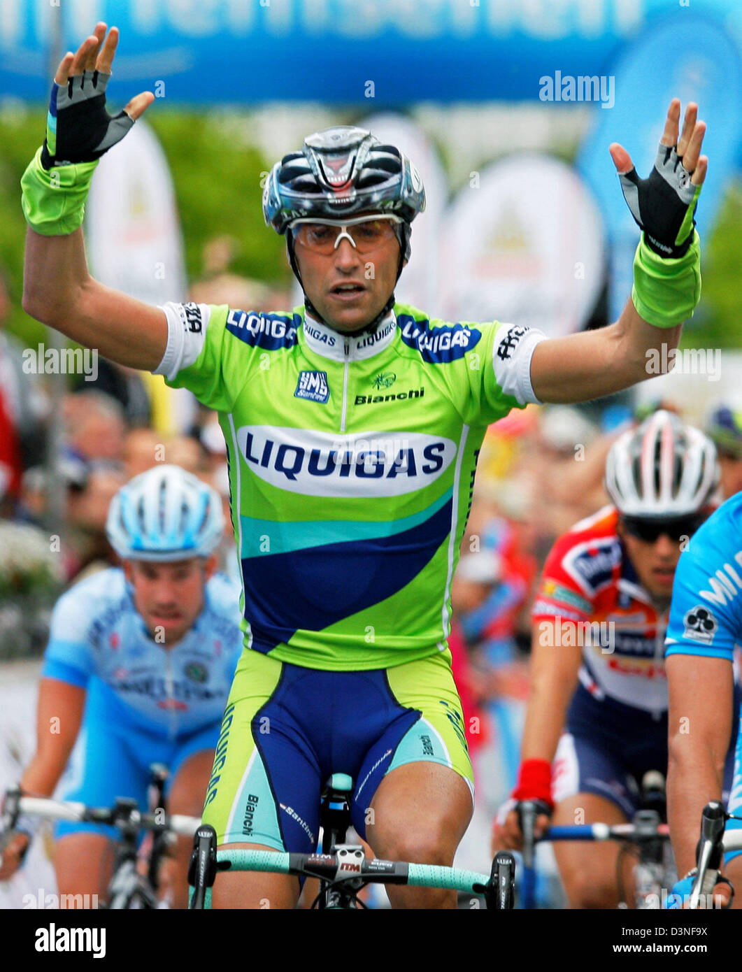 Italian cycling pro Stefano Garzelli of the Team Liquigas wins the 45th ...