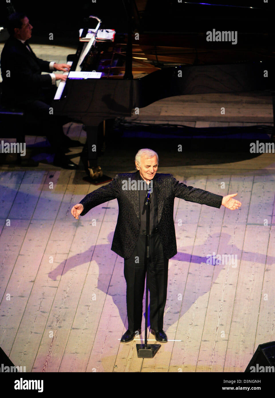 Charles Aznavour photograhed during his performance at the event 'Soiree de  Gala au Chateau de Versailles', Versailles, France, Monday 30.01.2006. The  proceeds of the gala will be donated to the French cancer