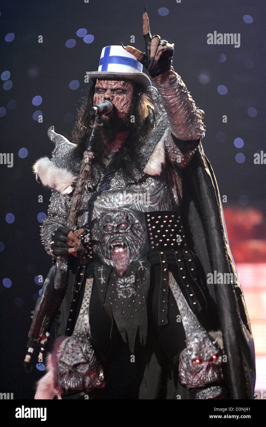 The singer of the band Lordi, starting for Finland to the Eurovision Song Contest 2006, performs at the semi final dress rehearsal in Athens, Greece, 17 May 2006. Again 24 European countries compete for the crown on 20 May. Photo: Joerg Carstensen Stock Photo