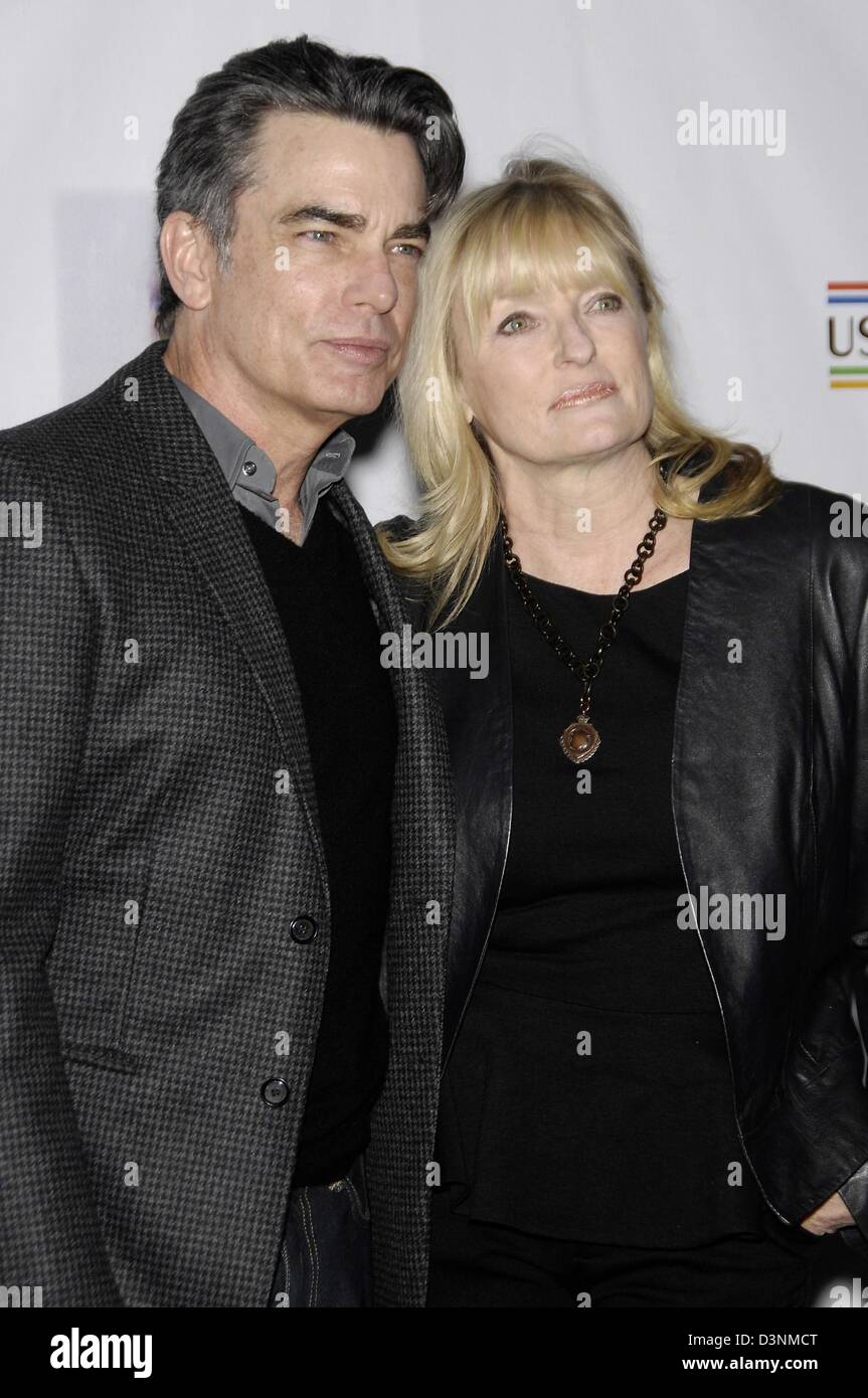 Peter Gallagher, Paula Gallagher at arrivals for Oscar Wilde: Honoring ...
