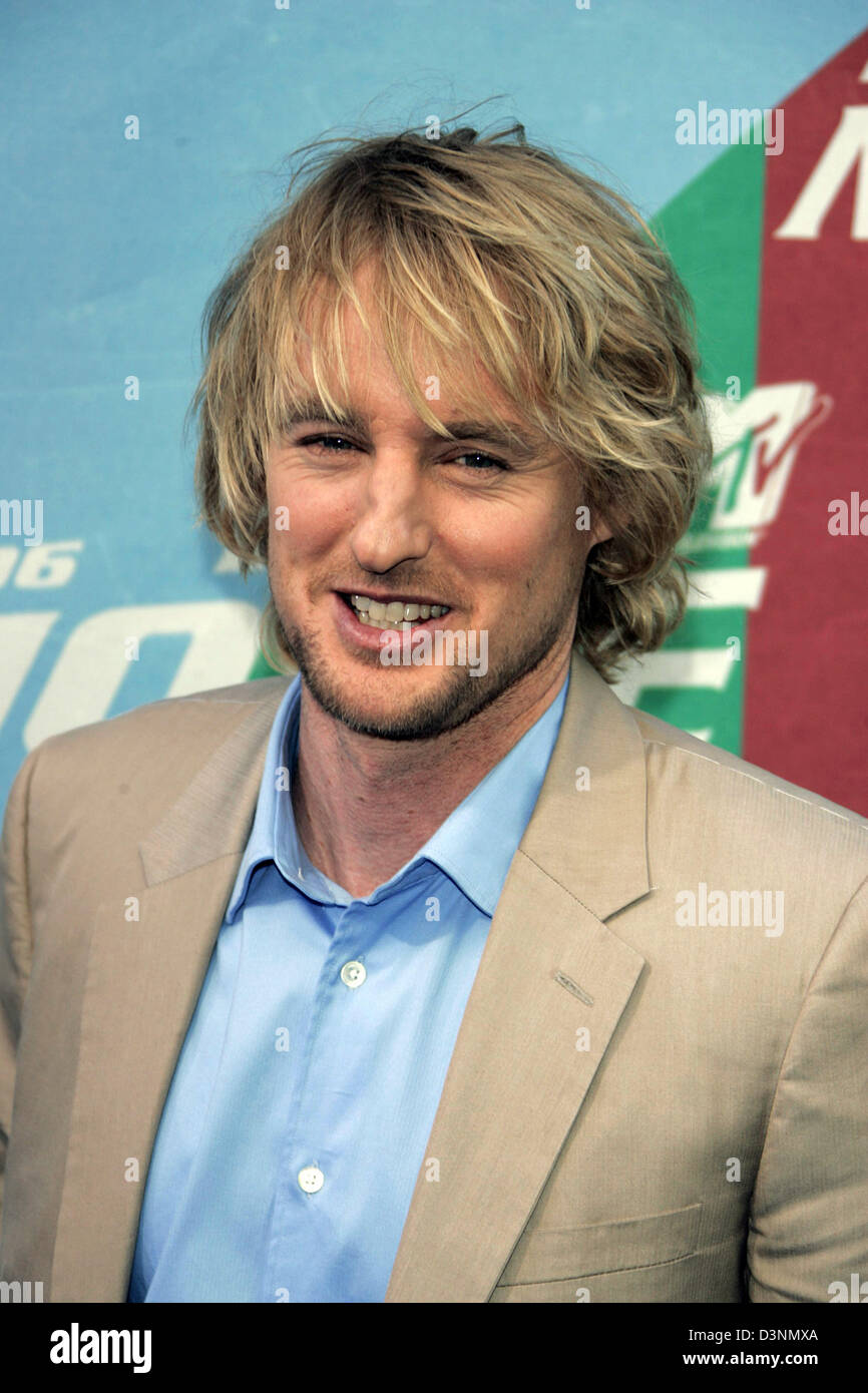 US actor Owen Wilson arrives for the 2006 MTV Movie Awards in Los Angeles, USA, Saturday, 3 June 2006. Photo: Hubert Boesl Stock Photo