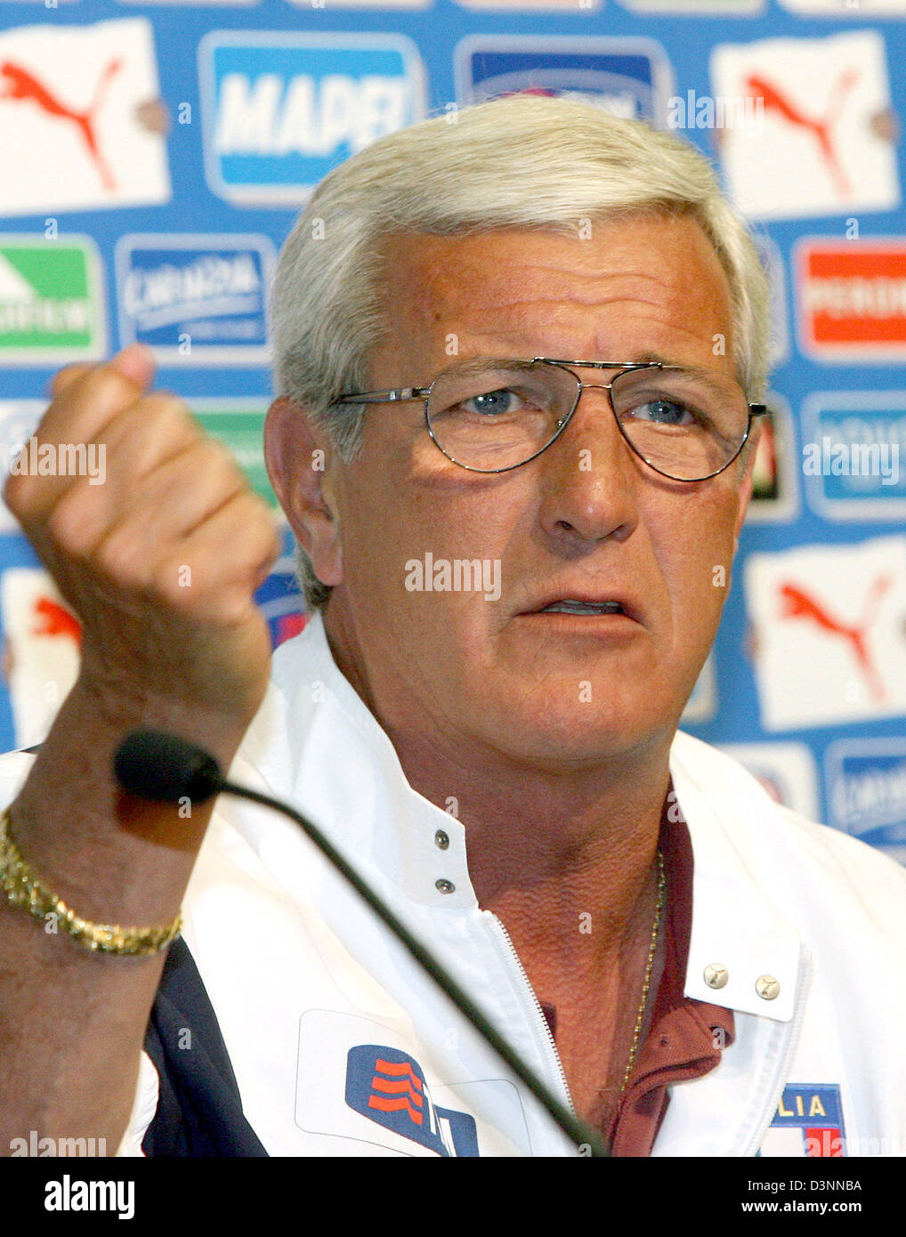 Marcello lippi 2006 hi-res stock photography and images - Alamy