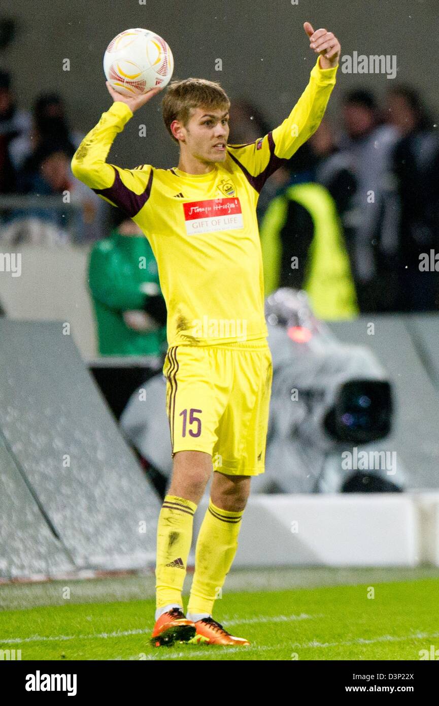 Makhachkala's Arseni Logashov gives directions before a throw-in during the UEFA Europa League round of 32 second leg soccer match between Hanover 96 and FC Anzhi Makhachkala at Hannover Arena in Hanover, Germany, 21 February 2013. Photo: Sebastian Kahnert/dpa Stock Photo