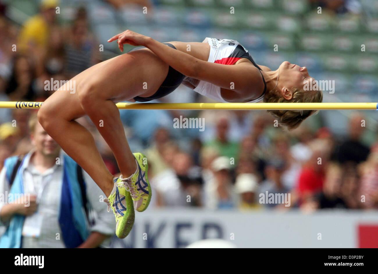 German heptathlete Jennifer Oeser is pictured during a successful high jump at the 19th European Athletics Championships in Gothenburg, Sweden, Monday, 07 August 2006. After two events Oeser is in third position. Photo: Kay Nietfeld Stock Photo