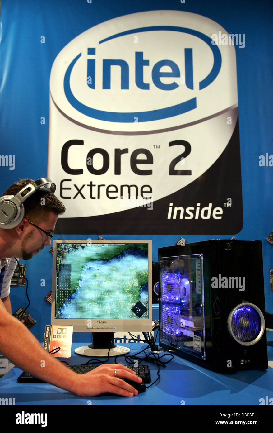 A man plays on a PC with Intels new high-end CPU 'Core 2 Extreme' at a  stand on the fair trade 'Games Convention' in Leipzig, Germany, Wednesday,  23 August 2006. The new
