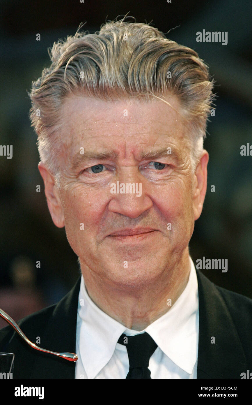 US-American director David Lynch arrives at the premiere of 'Inland Empire' which is also his Lifetime Achievement Award Ceremony during the 63rd Venice Film Festival, Italy, Wednesday 06 September 2006. Photo: Hubert Boesl Stock Photo