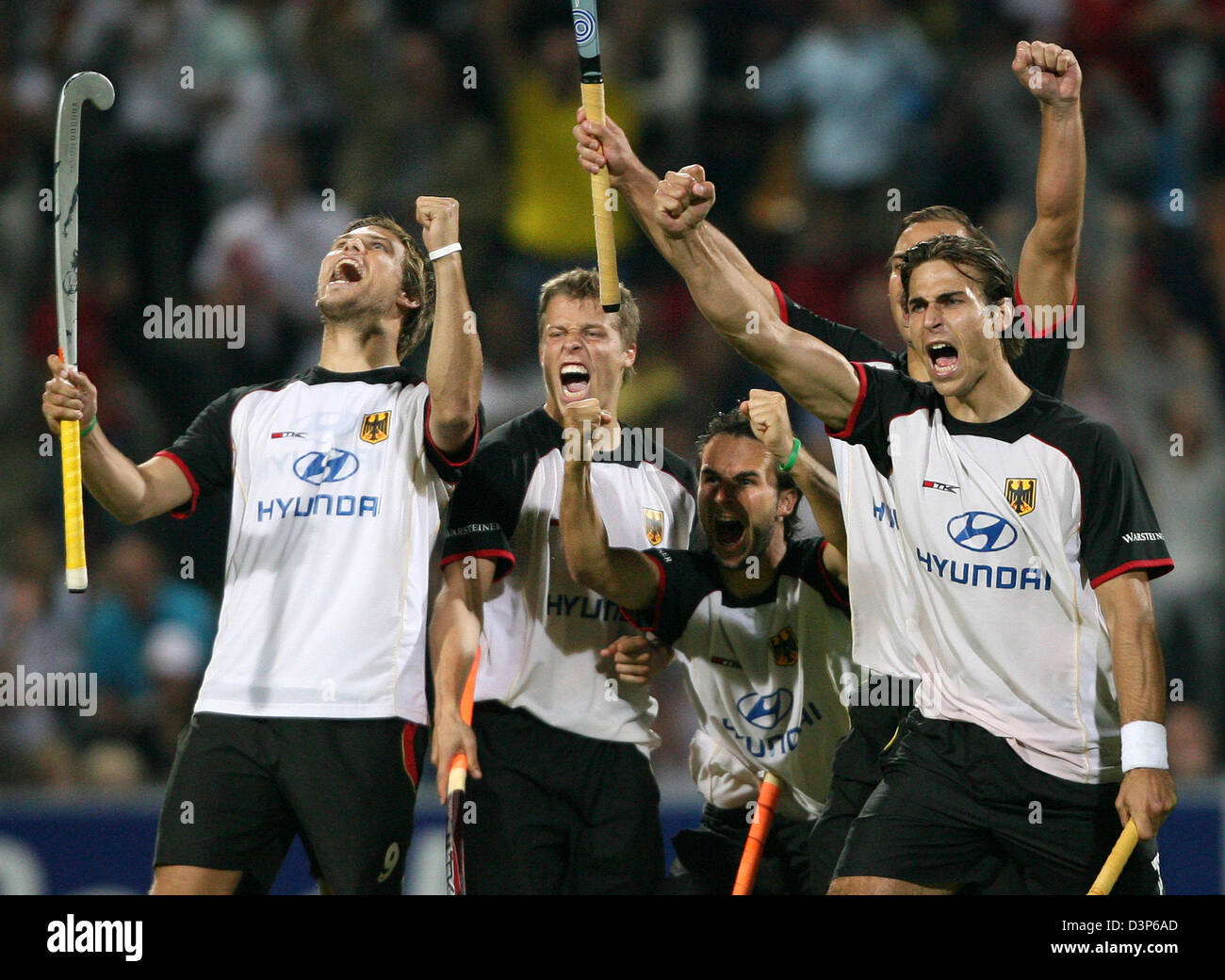German national field hockey players Timo Wess (LR), Bjoern Emmerling