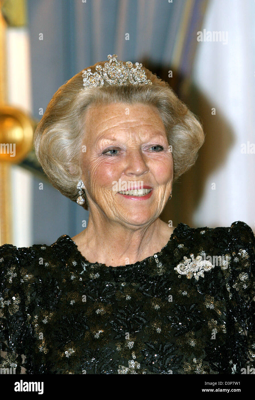 Queen Beatrix of the Netherlands is pictured during a reception for general governor of Australia Michael Jeffrey and his wife Marlena Jeffery in The Hague, Netherlands, Tuesday, 26 September 2006. Photo: RoyalPress (NETHERLANDS OUT) Stock Photo