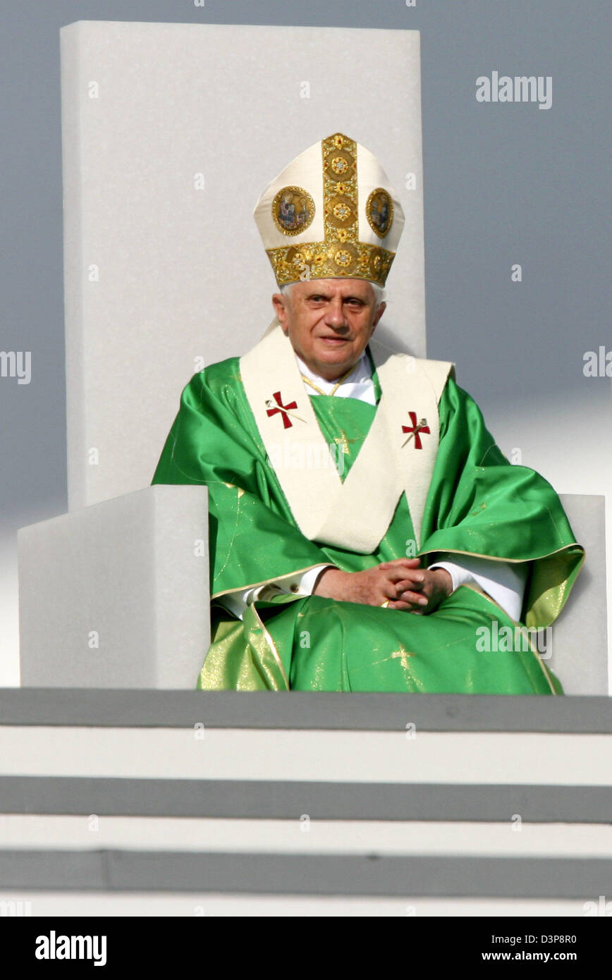 Pope Benedict XVI sits on the altar stage during his open air Eucharistic  mass on the compounds of the trade fair in Munich, Germany, Sunday, 10  September 2006. Pope Benedict XVI visits