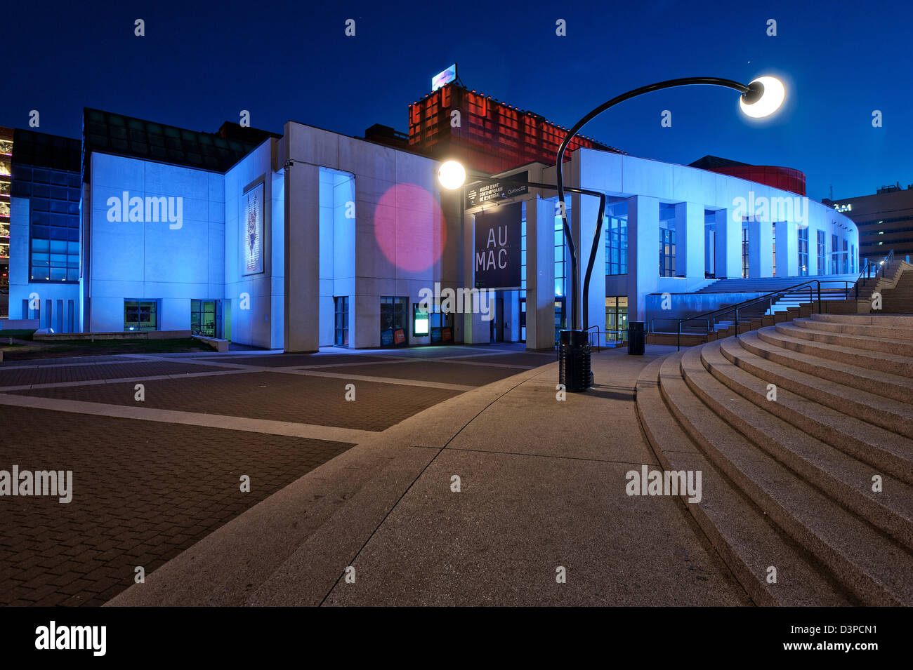 Musée d'art contemporain, contemporary art museum, Quartier des