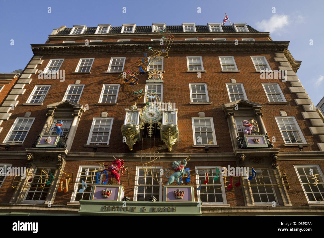 Exterior view of Fortnum & Mason department store in Piccadilly Stock Photo