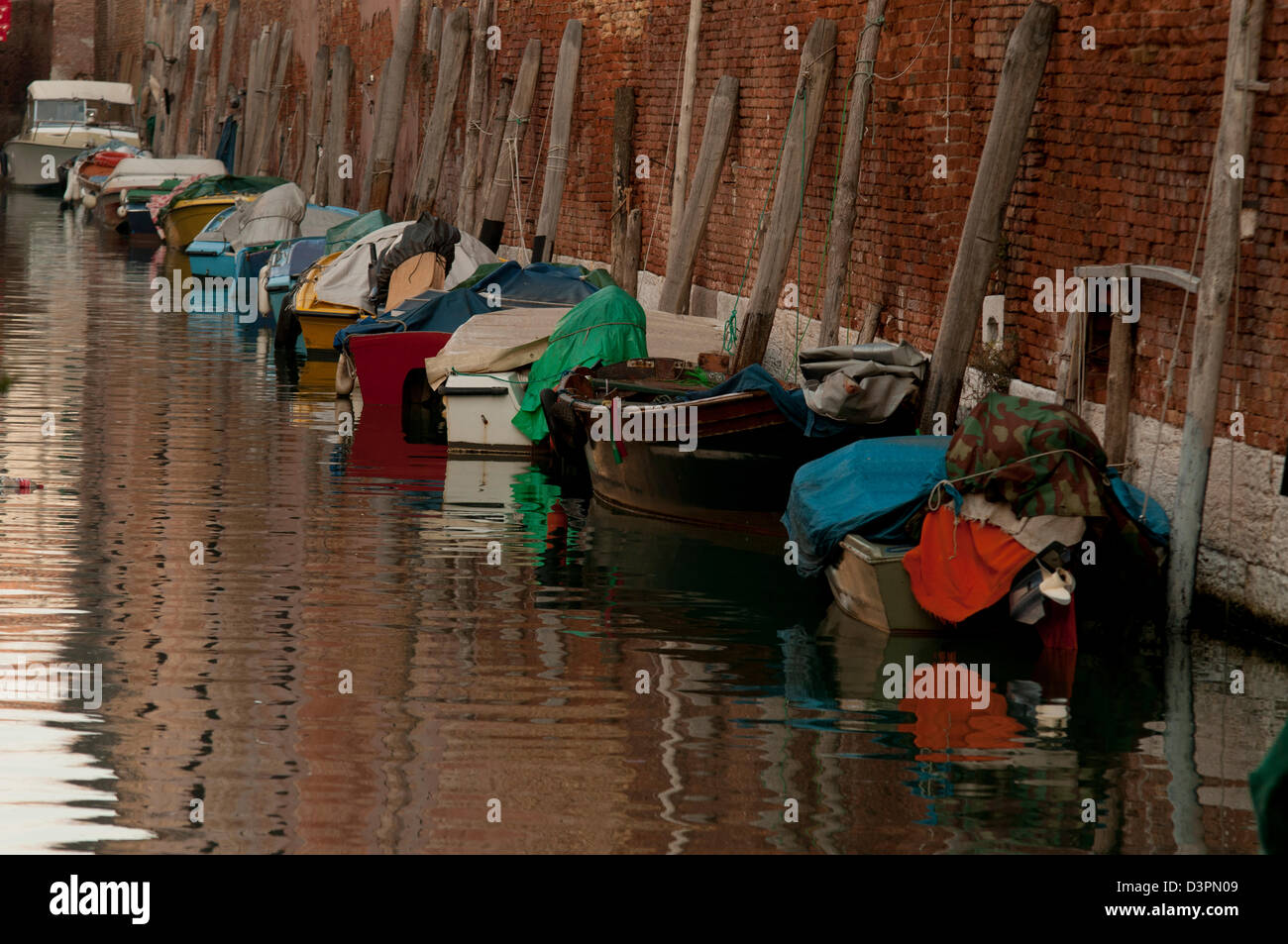 Venezia boats hi-res stock photography and images - Alamy
