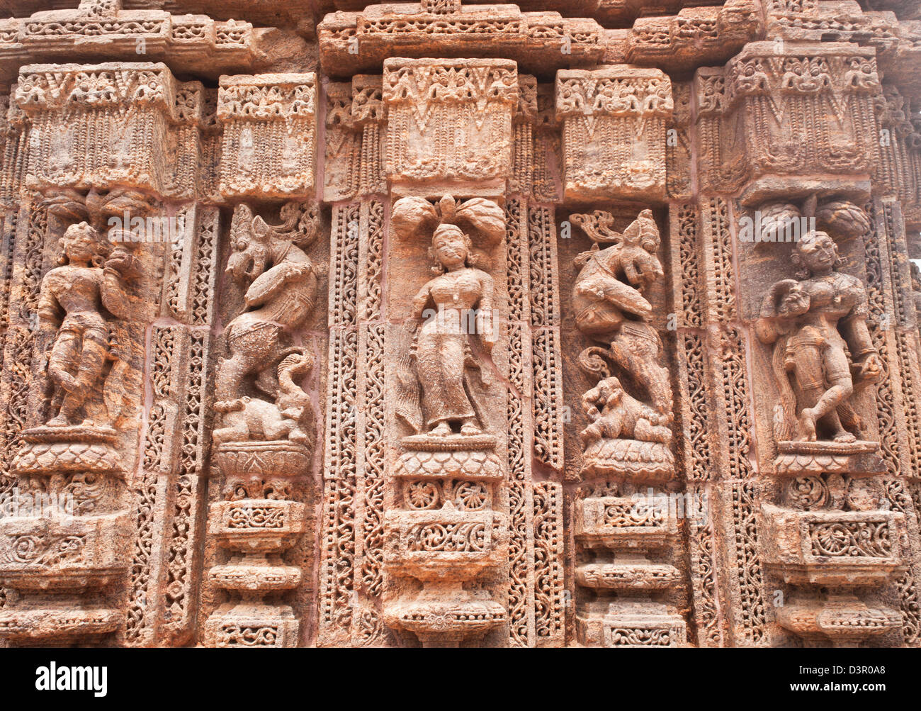 Carving details on a temple, Konark Sun Temple, Puri, Orissa, India Stock Photo