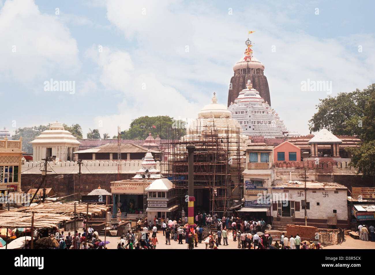 Tourists at a temple, Jagannath Temple, Puri, Orissa, India Stock Photo
