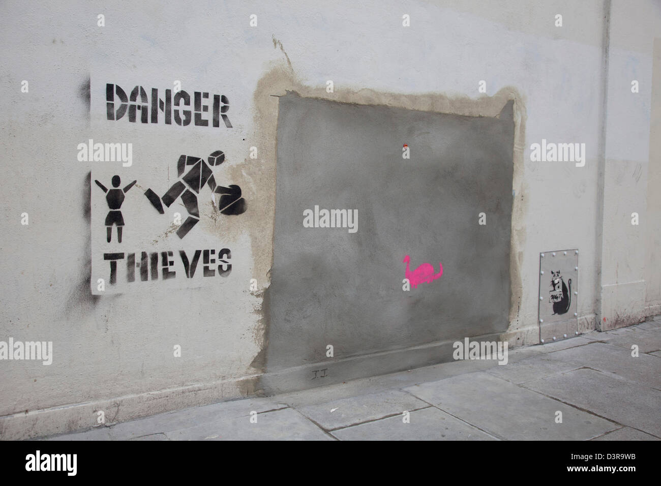 Wood green banksy hi-res stock photography and images - Alamy