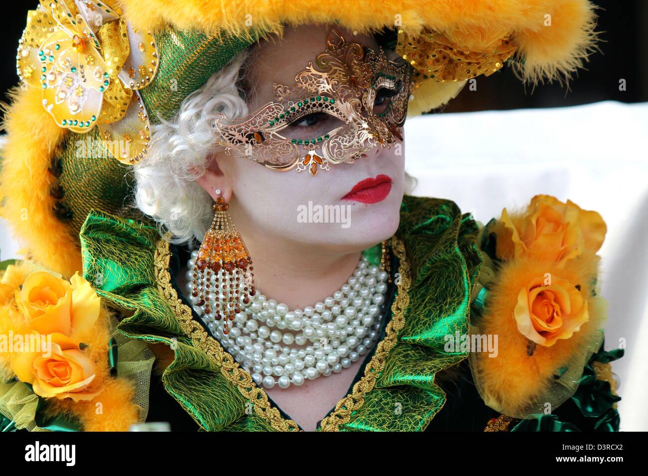 Matron cap hi-res stock photography and images - Alamy