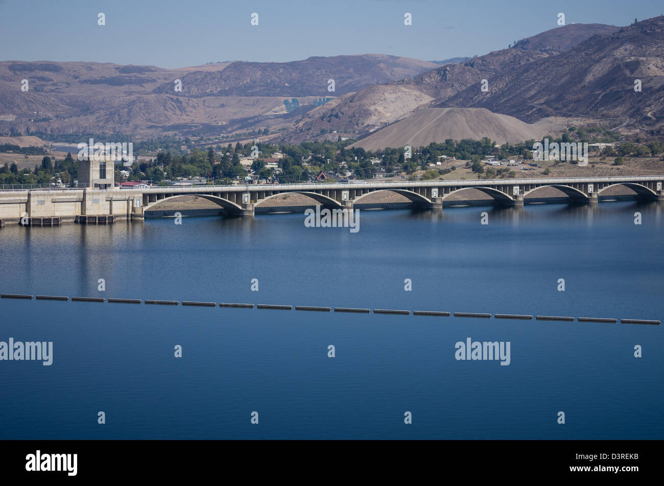 Coulee Dam, Washington, United States, Grand Coulee Dam is the largest