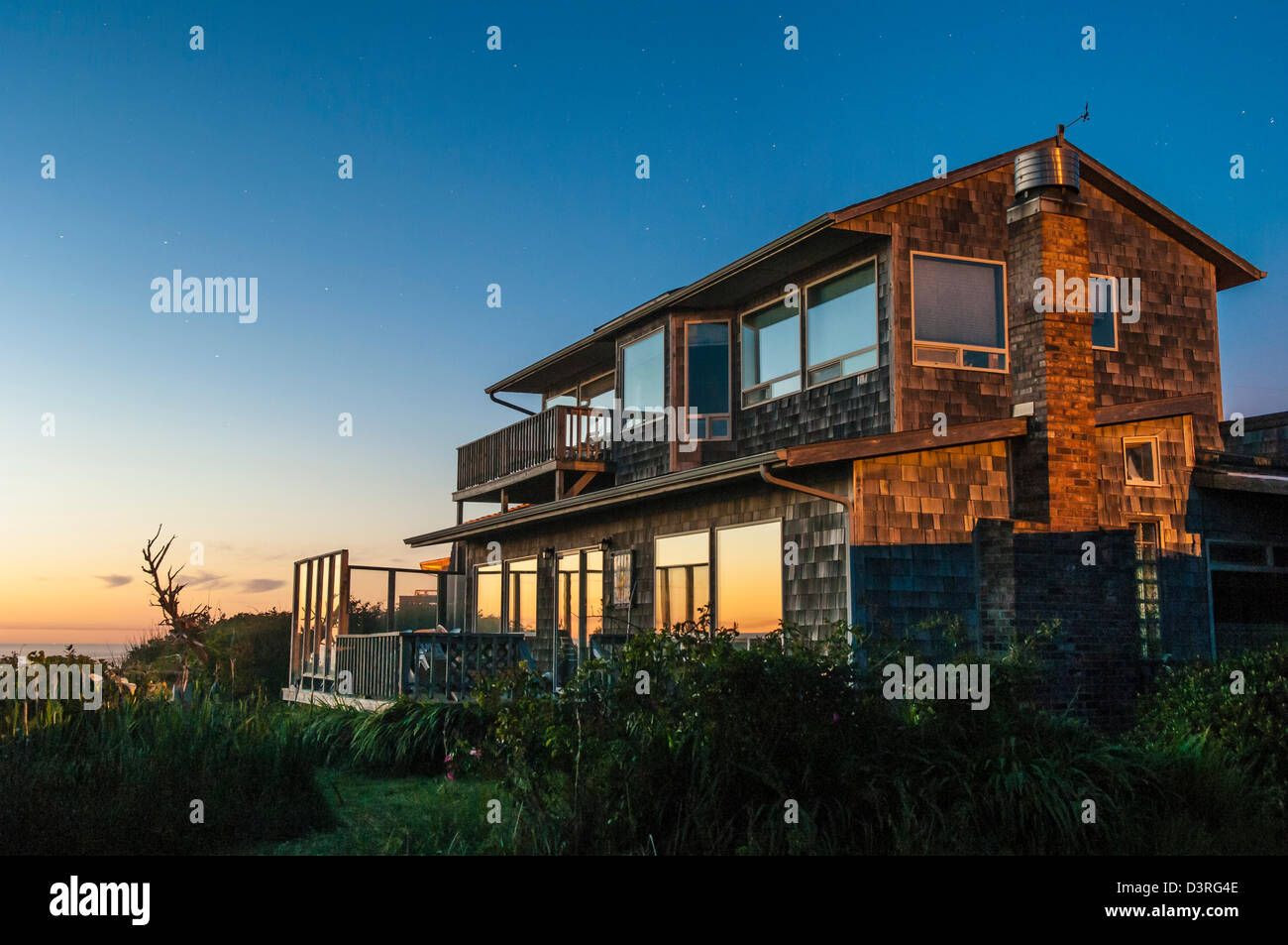 Oceanfront Beachcomber Unit Of Edgewater Cottages In Waldport On