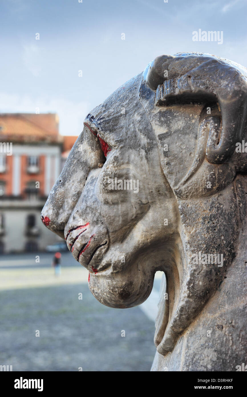 Paint spray vandalized Lion statue in Naples , Italy Stock Photo Alamy