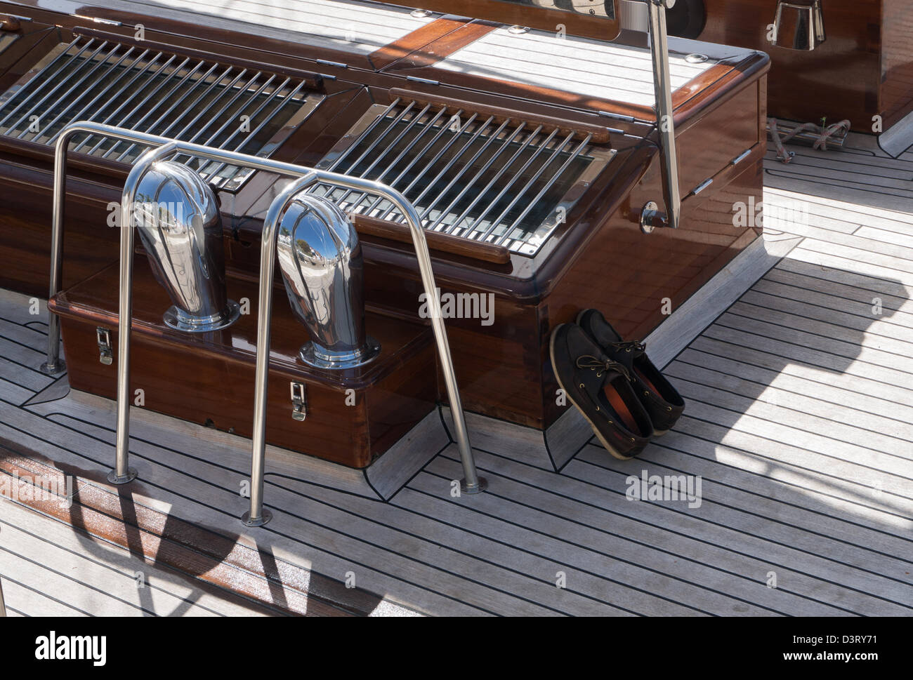 yacht slippers main image 1