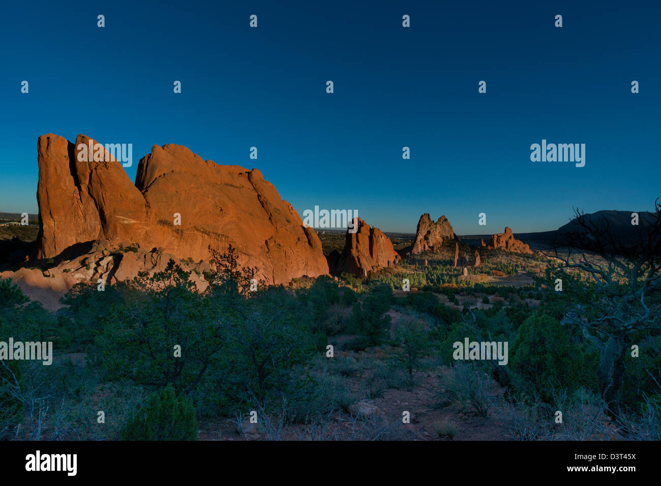 Garden of the gods hi-res stock photography and images - Alamy