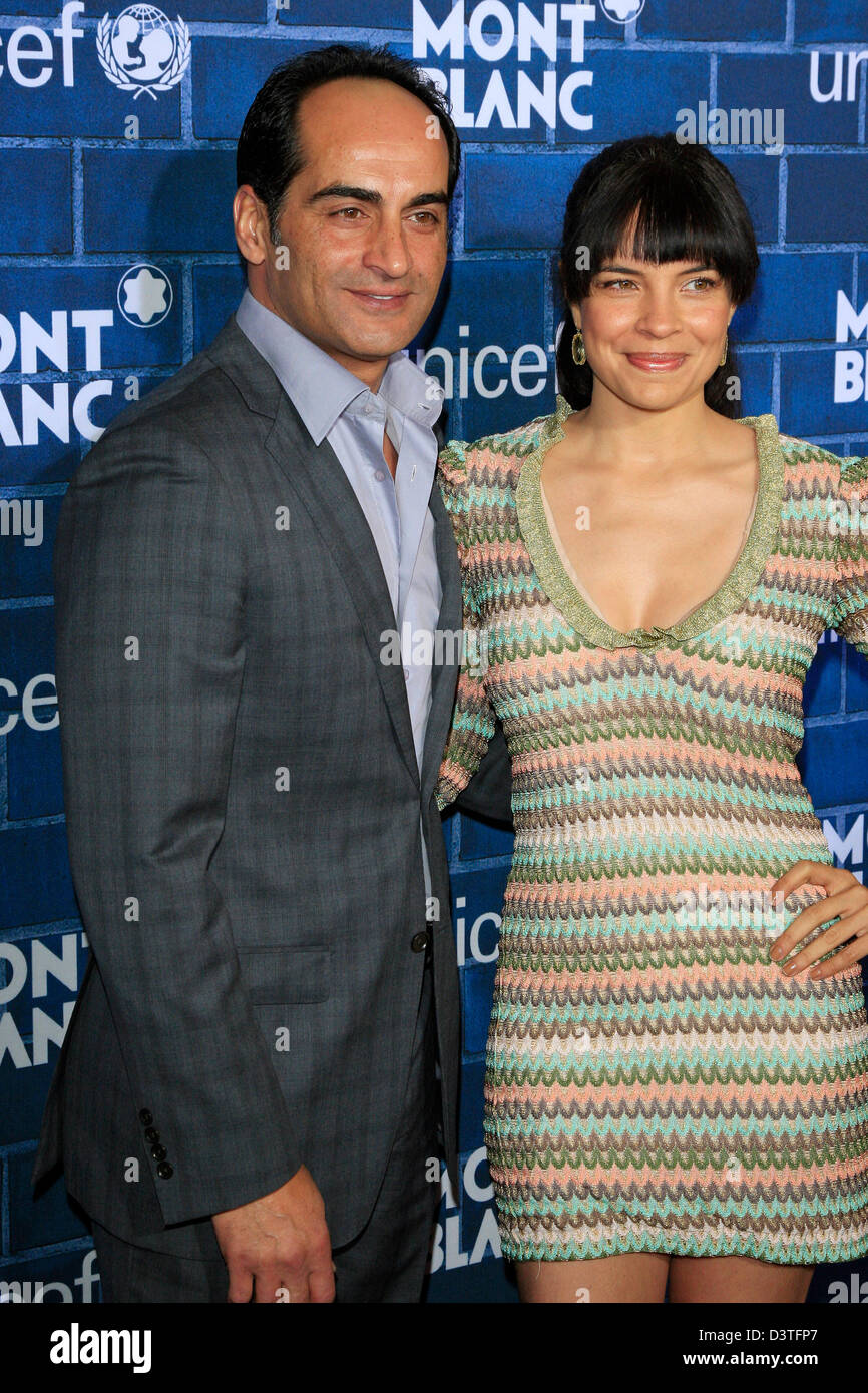 Los Angeles, USA. 23rd February 2013.   Navid Negahban, Zuleikha Robinson at the Pre-Oscar charity brunch by Montblanc & UNICEF to celebrate the launch of their new 'Signature For Good 2013' Initiative at Hotel Bel-Air on February 23, 2013 in Los Angeles, California. Credit:  dpa picture alliance / Alamy Live News Stock Photo